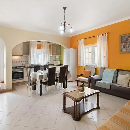 T2 Anastacio Com Vista Piscina Olhos de Agua (Albufeira)